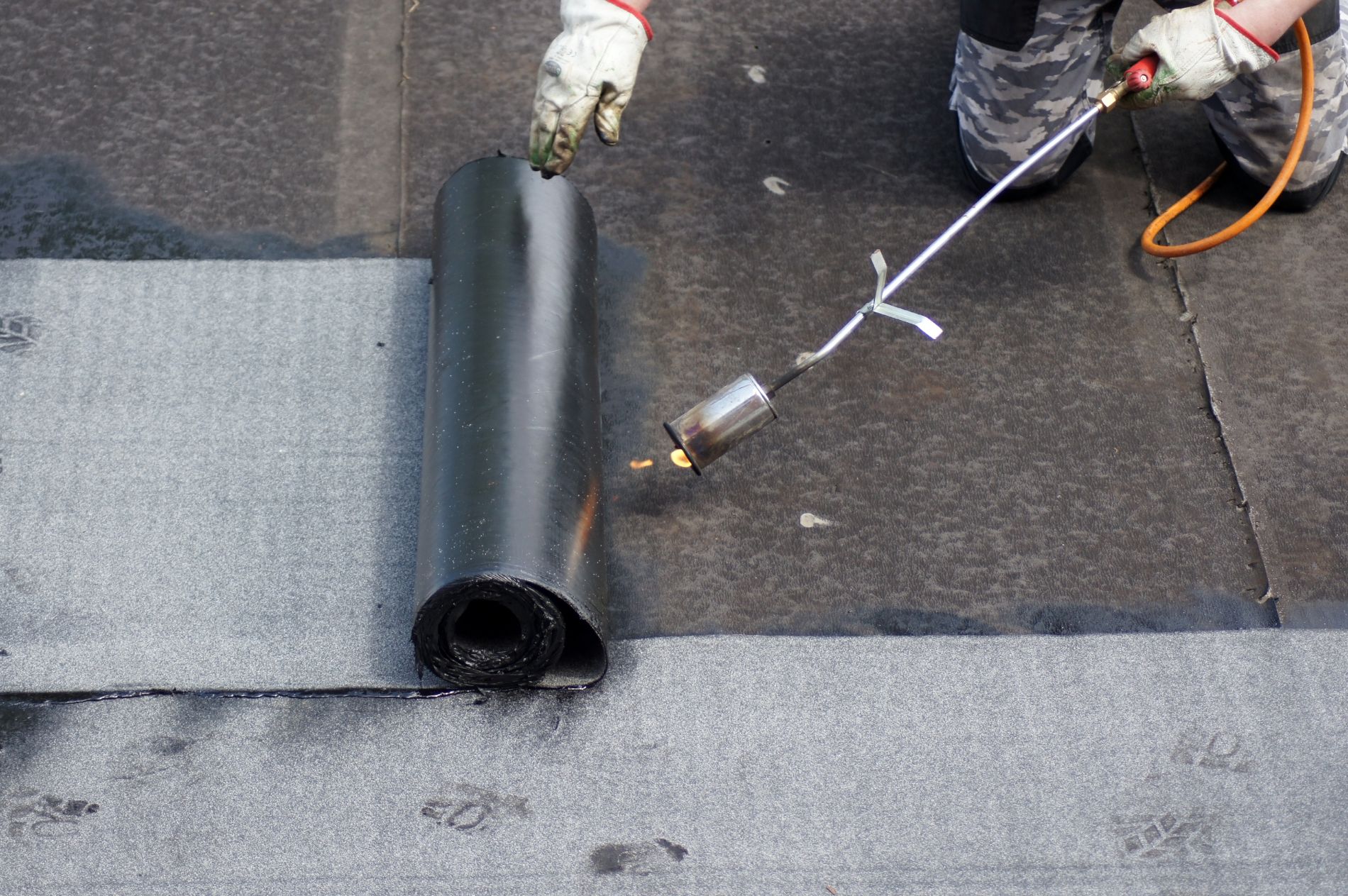 Commercial roof installation in Southern Colorado